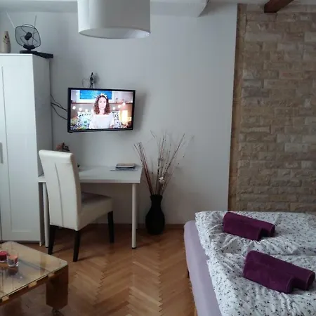 Apartmani Stonewood Zagreb Exterior photo